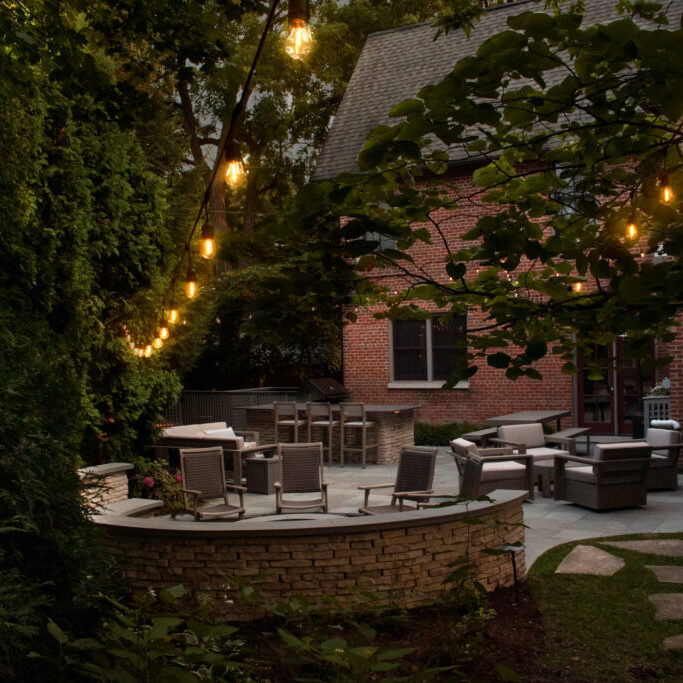 Apex-Landscaping - outdoor living spaces-lakebluff-il